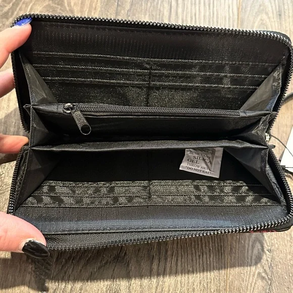 NWT Ed Hardy Black Wristlet with Tiger Design 🐯 - Picture 6 of 6